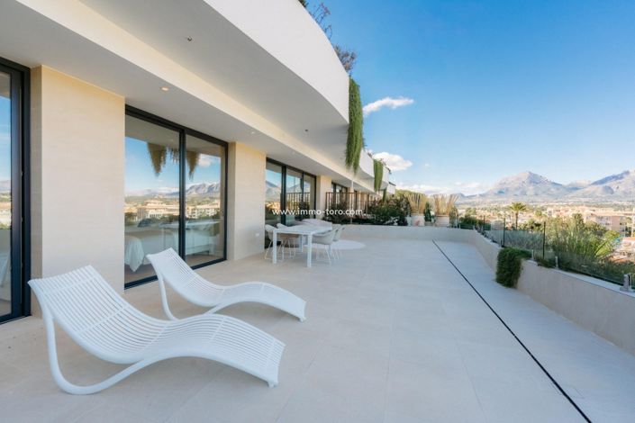 Image No.29-2 Bed Apartment for sale