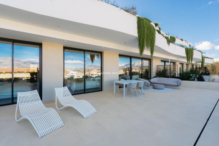 Image No.33-2 Bed Apartment for sale