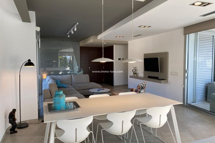 Image No.21-4 Bed Villa for sale