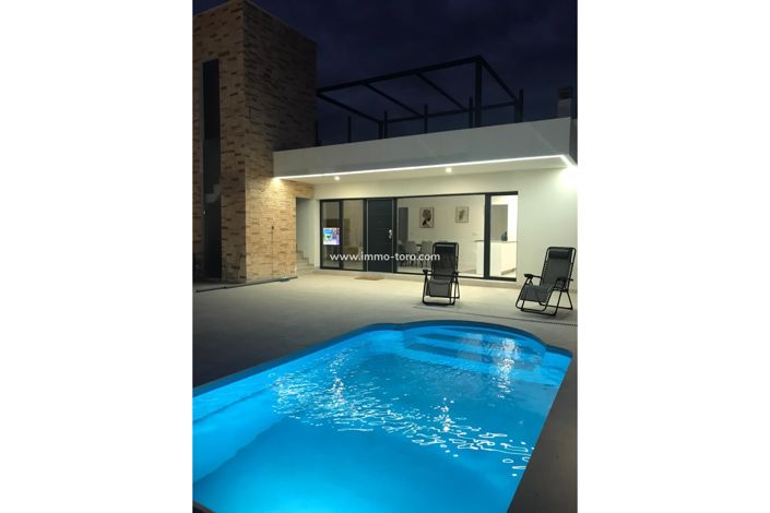 Image No.41-2 Bed Property for sale