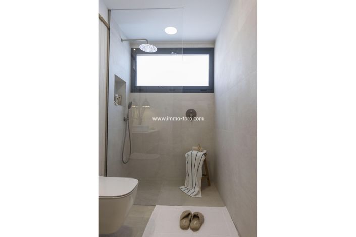 Image No.25-3 Bed Villa for sale