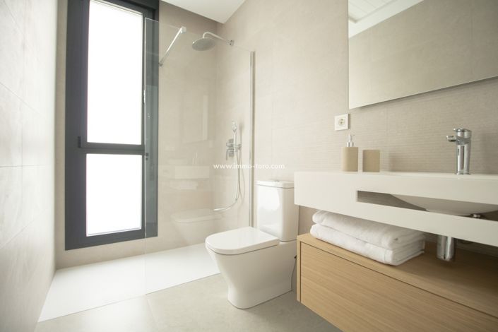 Image No.22-3 Bed Villa for sale