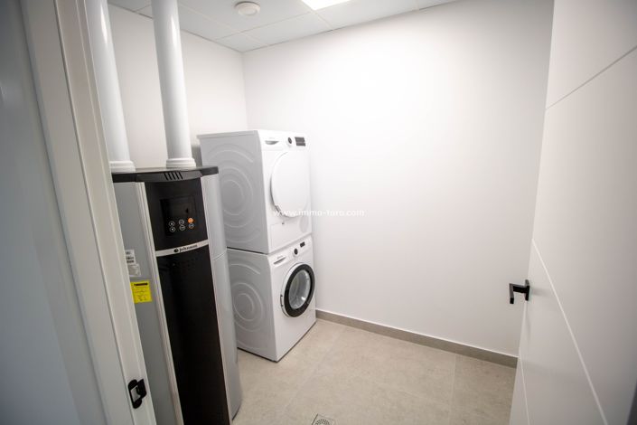 Image No.29-3 Bed Villa for sale