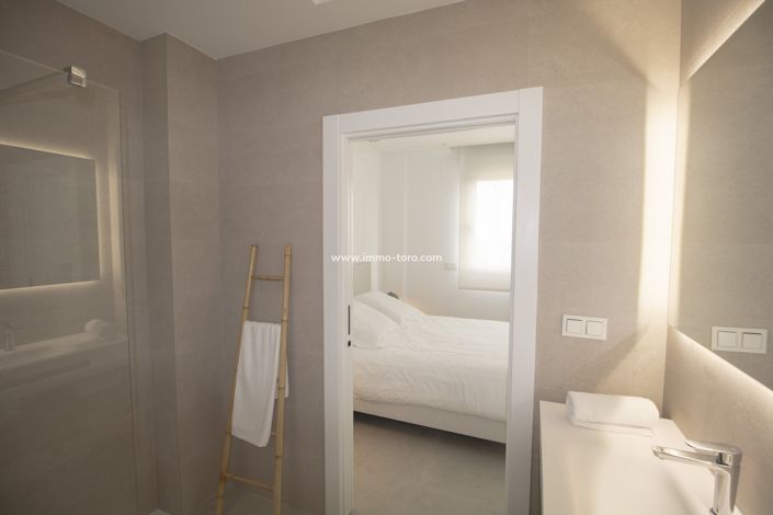 Image No.41-3 Bed Villa for sale