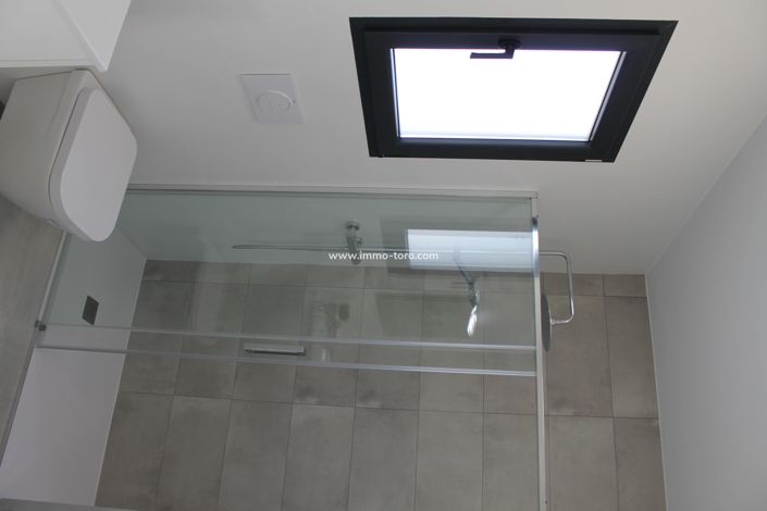 Image No.15-3 Bed Villa for sale