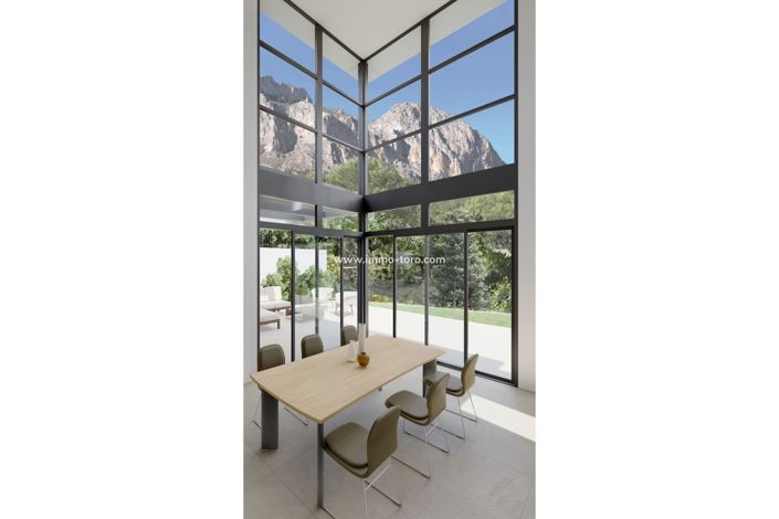 Image No.10-3 Bed Villa for sale