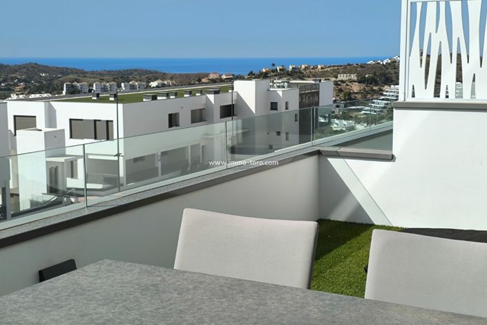 Image No.31-3 Bed Apartment for sale
