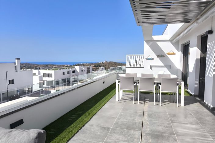 Image No.34-3 Bed Apartment for sale