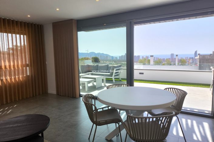 Image No.40-3 Bed Apartment for sale