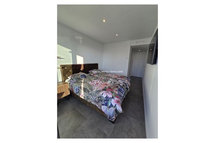Image No.8-3 Bed Apartment for sale
