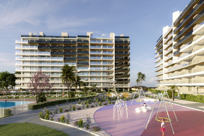 Image No.22-3 Bed Apartment for sale