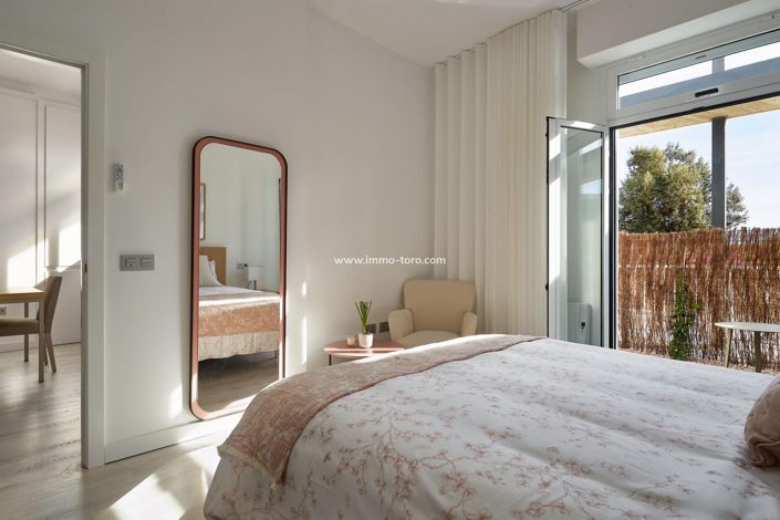 Image No.18-2 Bed Apartment for sale