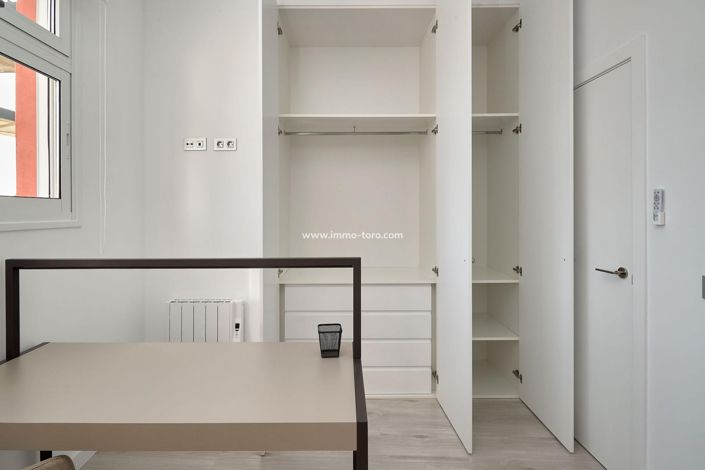 Image No.26-2 Bed Apartment for sale
