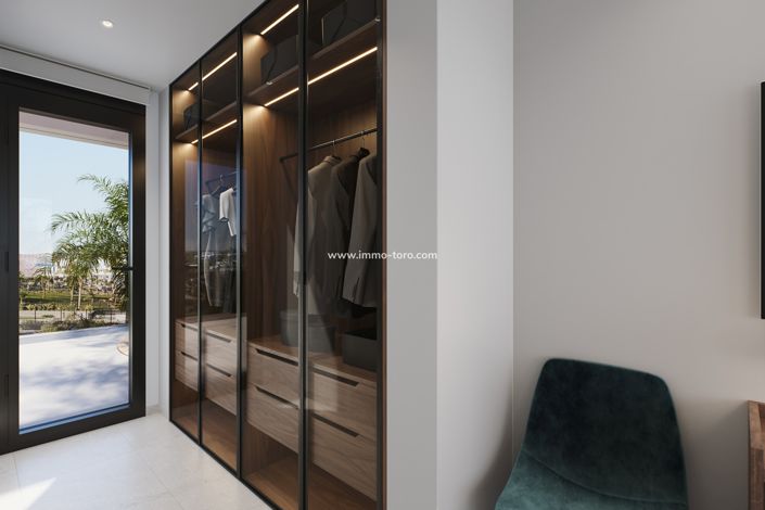 Image No.17-3 Bed Property for sale
