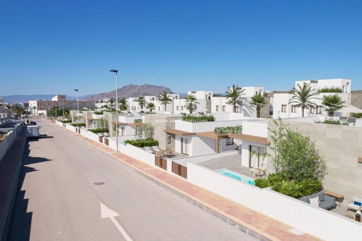 Image No.10-3 Bed Villa for sale