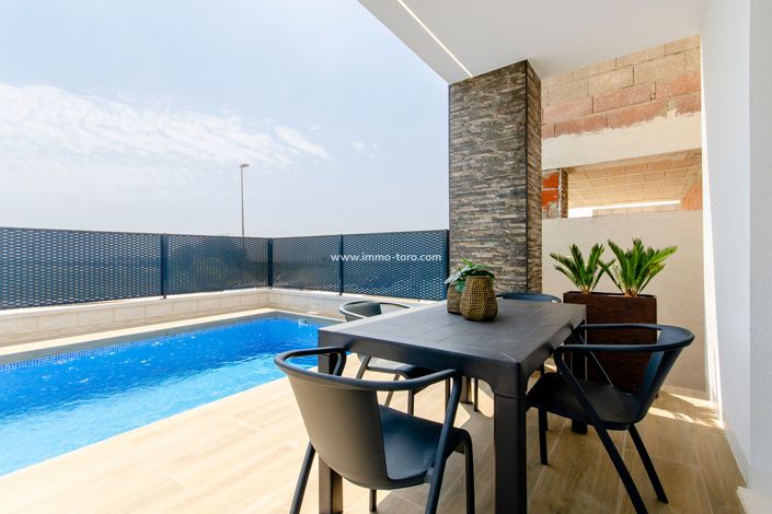 Image No.7-3 Bed Villa for sale