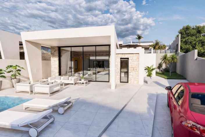 Image No.45-3 Bed Villa for sale