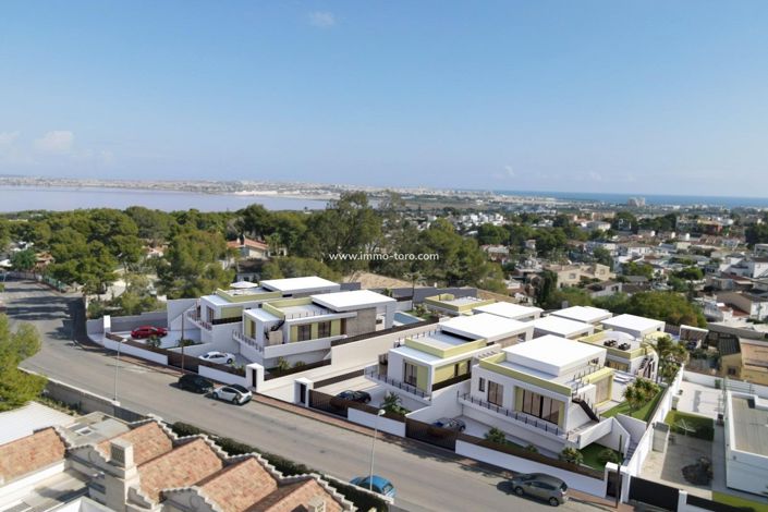 Image No.9-3 Bed Villa for sale