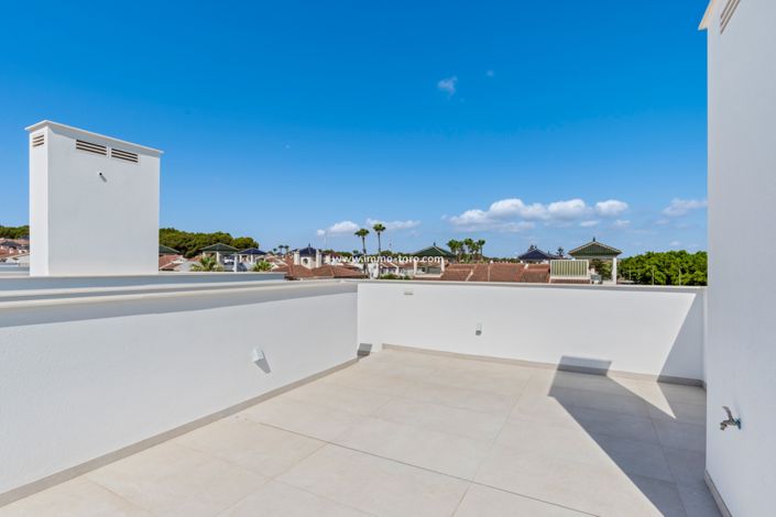 Image No.7-4 Bed Villa for sale