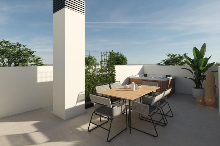 Image No.10-2 Bed Property for sale
