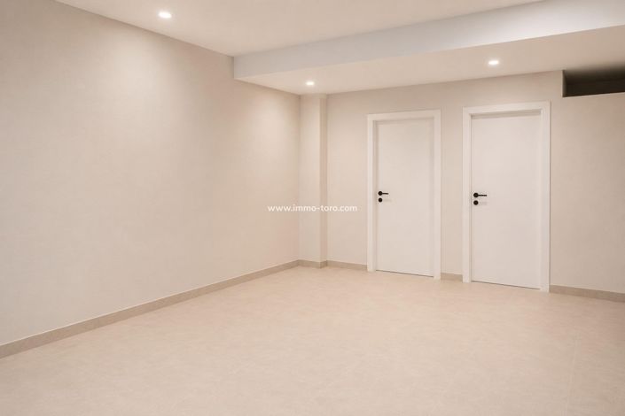 Image No.36-2 Bed Property for sale