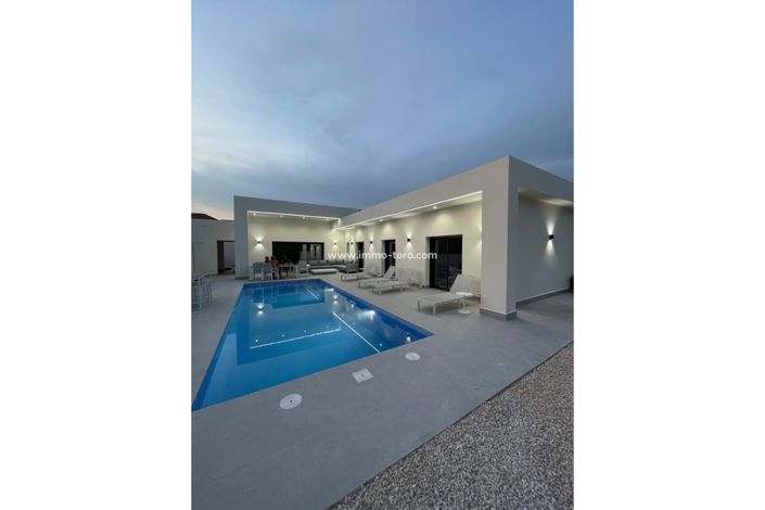 Image No.5-3 Bed Villa for sale