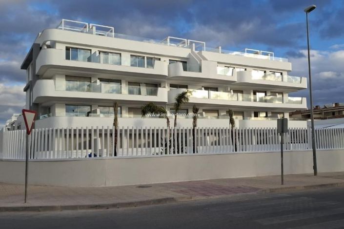 Image No.46-2 Bed Apartment for sale