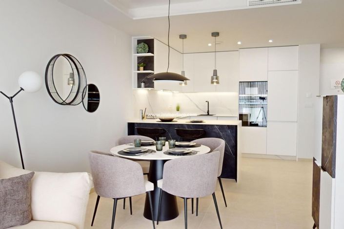 Image No.8-2 Bed Apartment for sale