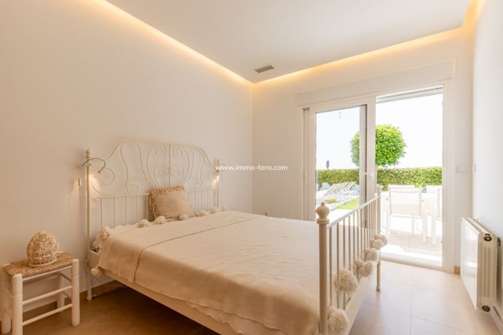 Image No.18-3 Bed Villa for sale