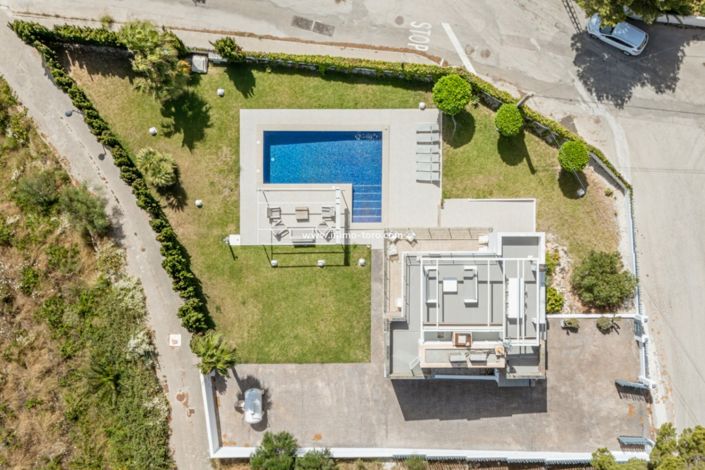 Image No.30-3 Bed Villa for sale