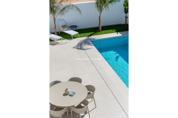 Image No.44-3 Bed Villa for sale