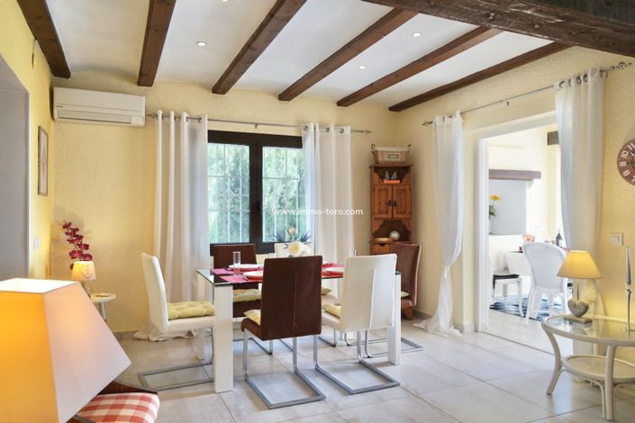 Image No.20-3 Bed Villa for sale