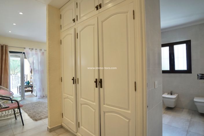 Image No.25-3 Bed Villa for sale