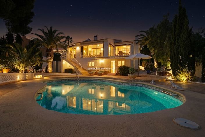 Image No.3-3 Bed Villa for sale