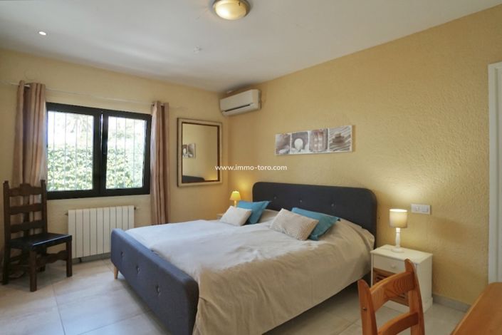 Image No.30-3 Bed Villa for sale