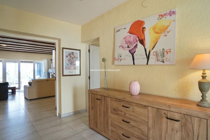 Image No.33-3 Bed Villa for sale