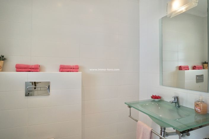 Image No.34-3 Bed Villa for sale