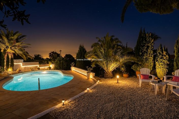 Image No.4-3 Bed Villa for sale