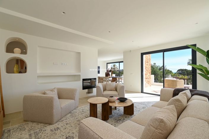 Image No.11-4 Bed Villa for sale