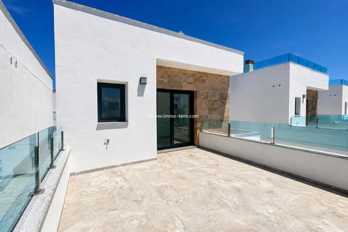 Image No.21-3 Bed Villa for sale
