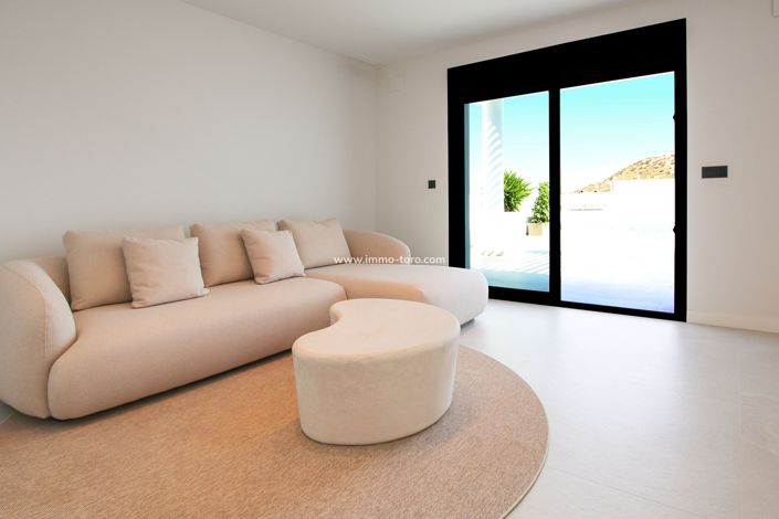 Image No.13-5 Bed Villa for sale