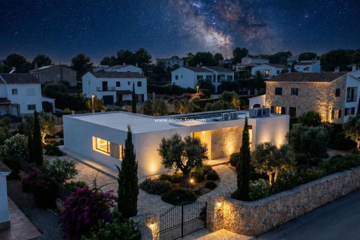 Image No.19-3 Bed Villa for sale