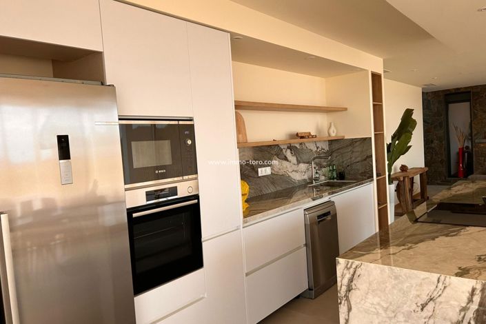Image No.20-4 Bed Villa for sale