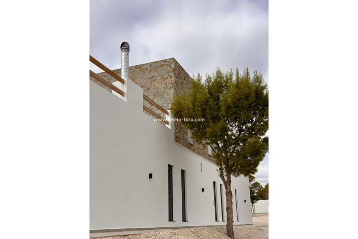 Image No.29-4 Bed Villa for sale