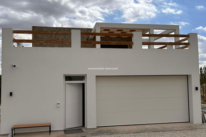 Image No.41-4 Bed Villa for sale