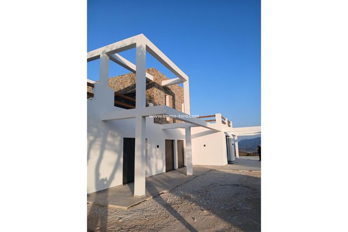 Image No.45-4 Bed Villa for sale