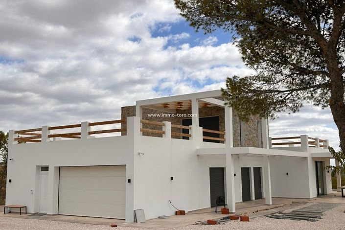 Image No.5-4 Bed Villa for sale