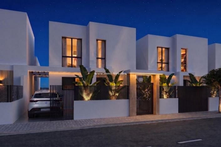 Image No.13-3 Bed Property for sale