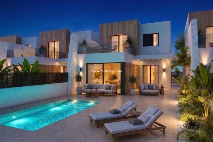 Image No.14-3 Bed Property for sale