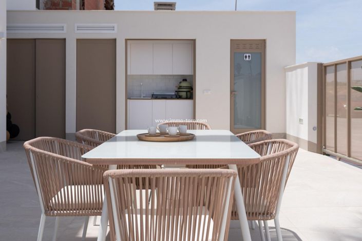Image No.25-3 Bed Villa for sale
